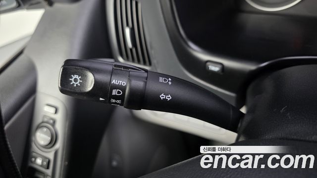 Hyundai Grand Starex Van 3-Seater Smart 2019 — фото 29