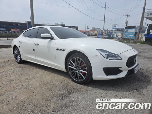 Maserati Quattroporte S Q4 3.0 V6 Gransport 2019 — фото 7