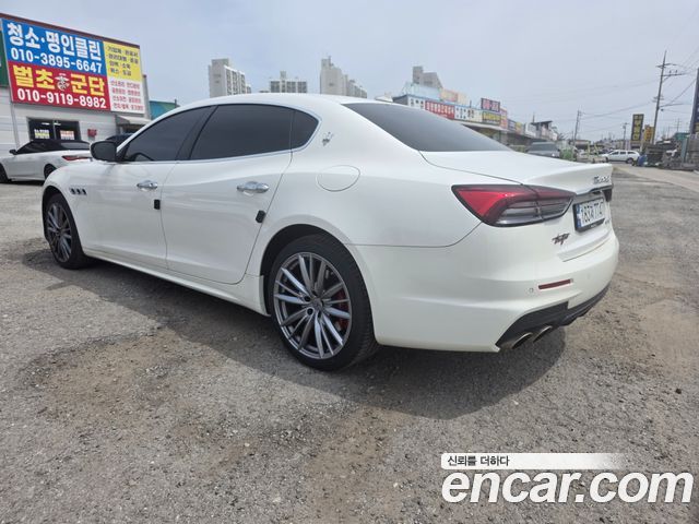Maserati Quattroporte S Q4 3.0 V6 Gransport 2019 — фото 10