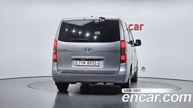Hyundai Grand Starex Wagon 12-Seater Smart 2019 — фото 4