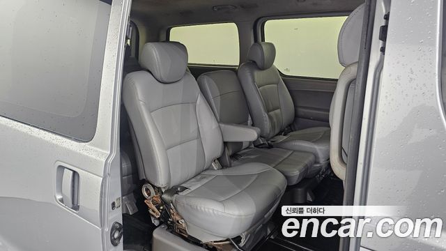 Hyundai Grand Starex Wagon 12-Seater Smart 2019 — фото 12