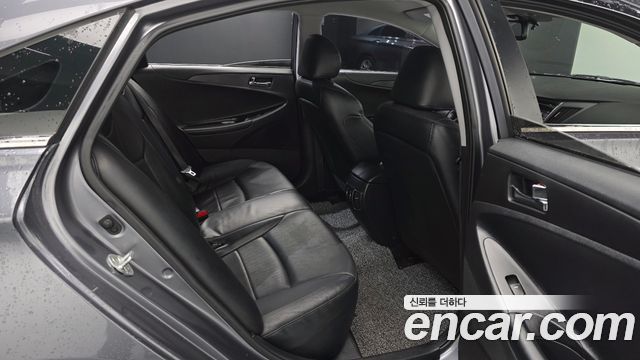 Hyundai Sonata (YF) LPI Premier 2012 — фото 15