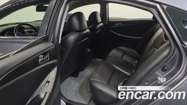 Hyundai Sonata (YF) LPI Premier 2012 — фото 16