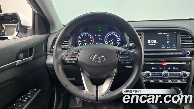 Hyundai Avante (AD) 1.6 Smart Choice 2020 — фото 17
