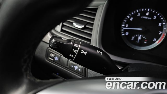 Hyundai Sonata New Rise LPI Style 2019 — фото 15