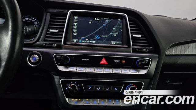 Hyundai Sonata New Rise LPI Style 2019 — фото 16