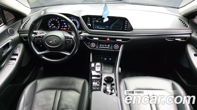 Hyundai Sonata (DN8) 1.6 Turbo Premium Family 2020 — фото 7