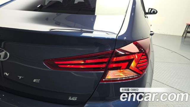 Hyundai Avante (AD) 1.6 Smart 2019 — фото 23