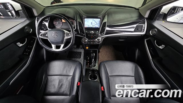 KG Mobility (SsangYong) Style Korando C 2.2 RX 2WD DLX 2018 — фото 7
