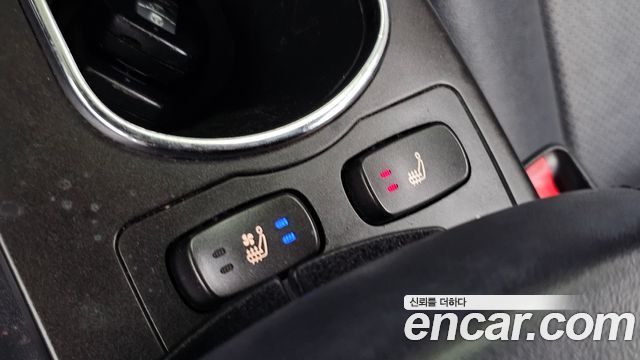 KG Mobility (SsangYong) Style Korando C 2.2 RX 2WD DLX 2018 — фото 18