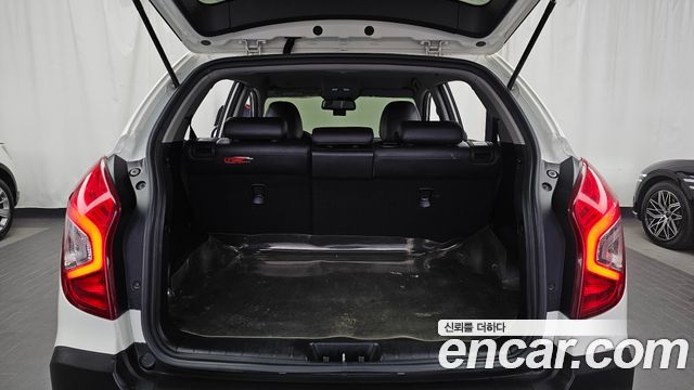 KG Mobility (SsangYong) Style Korando C 2.2 RX 2WD DLX 2018 — фото 20