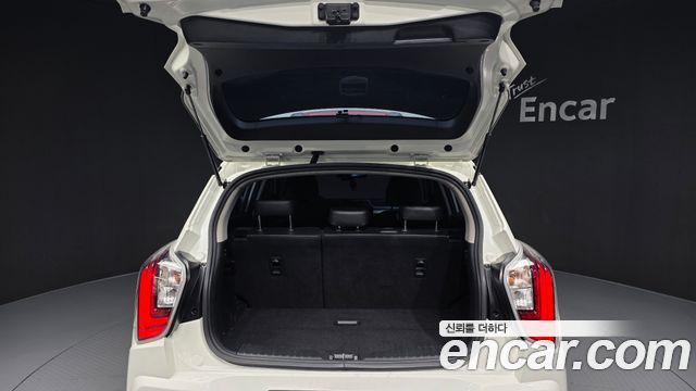 KG Mobility (SsangYong) Tivoli 1.6 2WD V1 2024 — фото 20