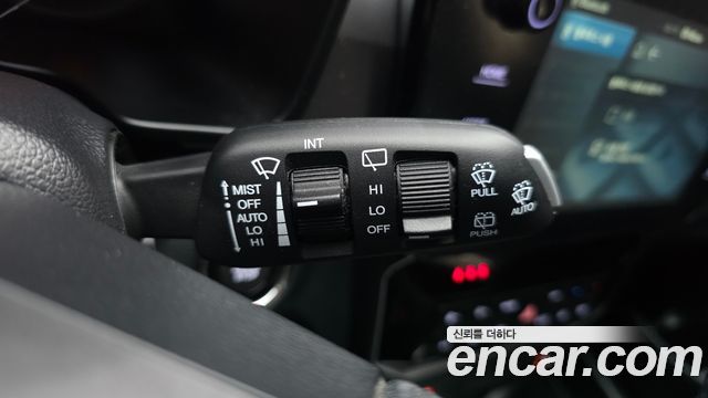 KG Mobility (SsangYong) Tivoli 1.6 2WD V1 2024 — фото 28