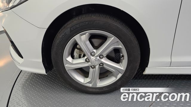 Hyundai Sonata New Rise LPI Style 2019 — фото 5