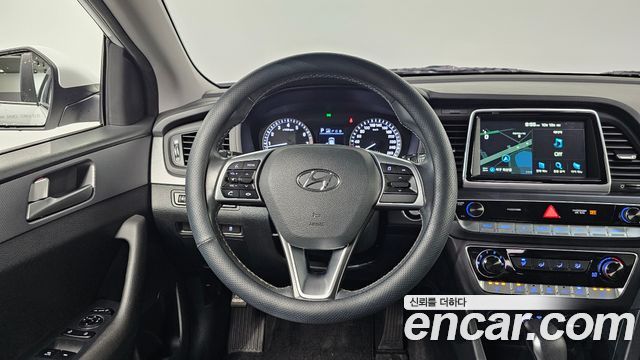 Hyundai Sonata New Rise LPI Style 2019 — фото 12