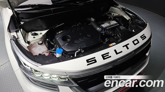 Kia Seltos Diesel 1.6 2WD Signature 2021 — фото 6