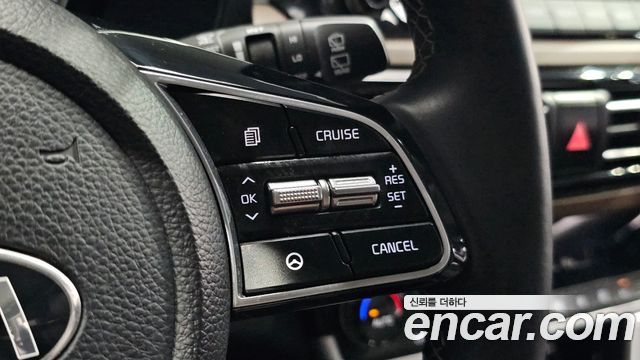 Kia Seltos Diesel 1.6 2WD Signature 2021 — фото 21