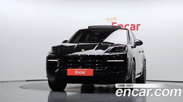 Porsche Cayenne (PO536) 3.0 E-Hybrid 2025 — фото 3