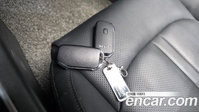 Kia K5 (III) 1.6 Turbo Noblesse 2023 — фото 19