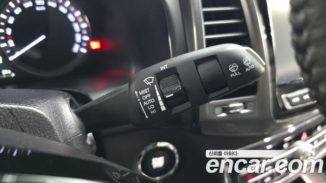 KG Mobility (SsangYong) Rexton Sports Diesel 2.2 4WD Prestige 2021 — фото 20
