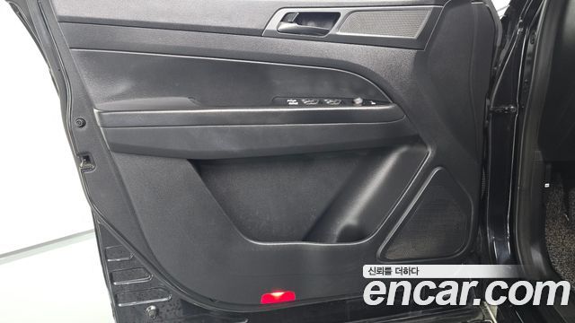 KG Mobility (SsangYong) Rexton Sports Diesel 2.2 4WD Prestige 2021 — фото 24