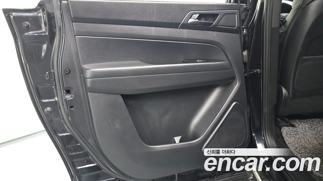 KG Mobility (SsangYong) Rexton Sports Diesel 2.2 4WD Prestige 2021 — фото 25