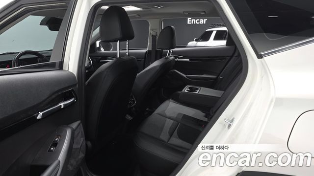 Kia Seltos Gasoline 1.6 Turbo 2WD Signature 2023 — фото 11