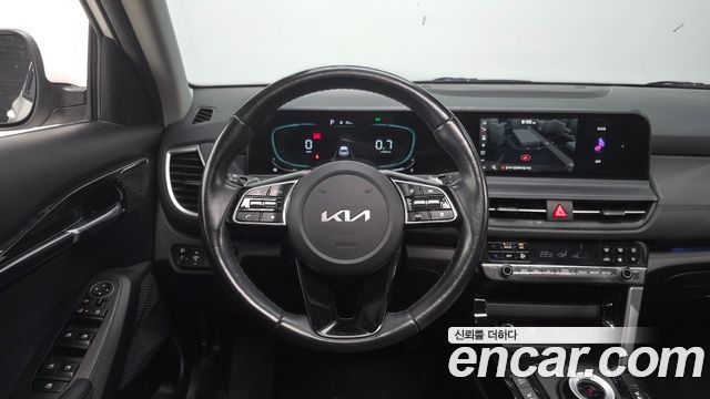 Kia Seltos Gasoline 1.6 Turbo 2WD Signature 2023 — фото 14