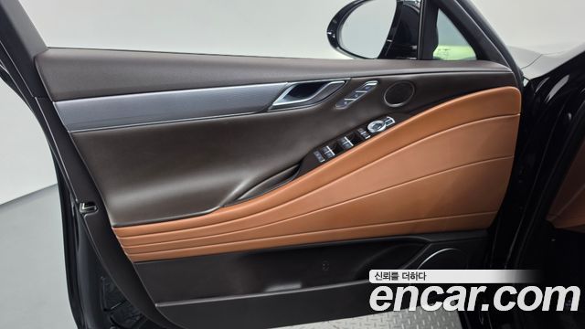 Genesis G80 (RG3) Gasoline 2.5 Turbo AWD 2022 — фото 24
