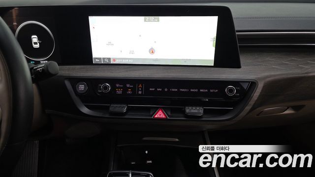 Kia K8 2.5 Gasoline 2WD Noblesse 2023 — фото 13