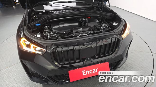 BMW X1 (U11) sDrive 20i M Sport 2023 — фото 6