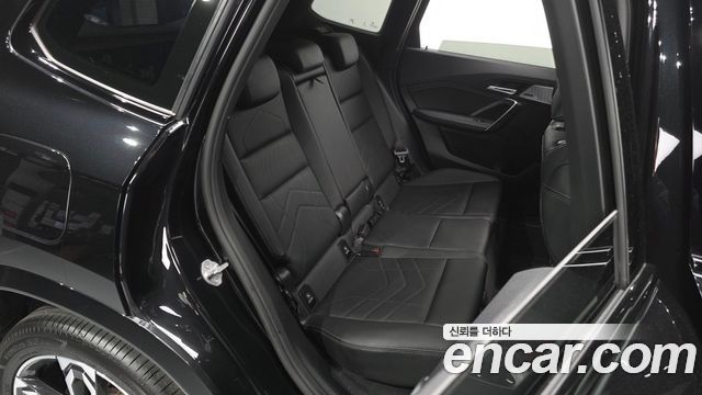 BMW X1 (U11) sDrive 20i M Sport 2023 — фото 12