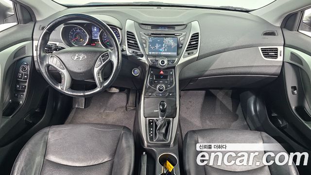 Hyundai Avante 1.6 GDi Modern Standard 2015 — фото 7