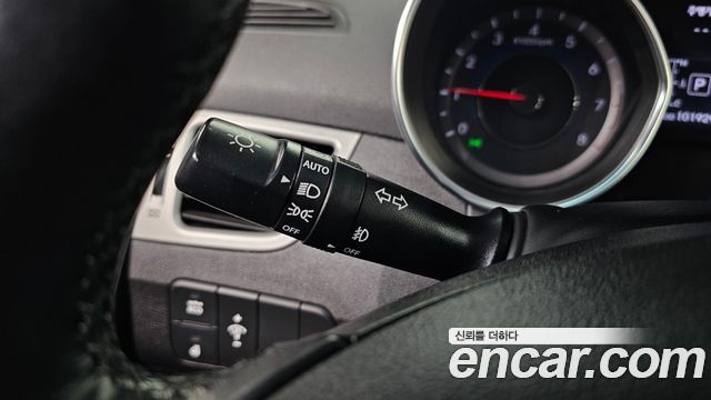 Hyundai Avante 1.6 GDi Modern Standard 2015 — фото 18