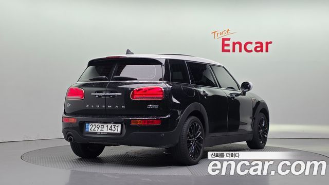 MINI Cooper Clubman Classic 2nd 2023 — фото 2