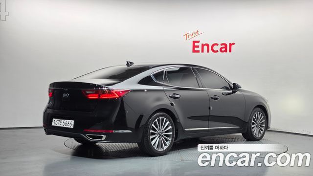 Kia K7 3.0 LPI Luxury (Rental Car) 2018 — фото 2