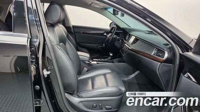 Kia K7 3.0 LPI Luxury (Rental Car) 2018 — фото 32