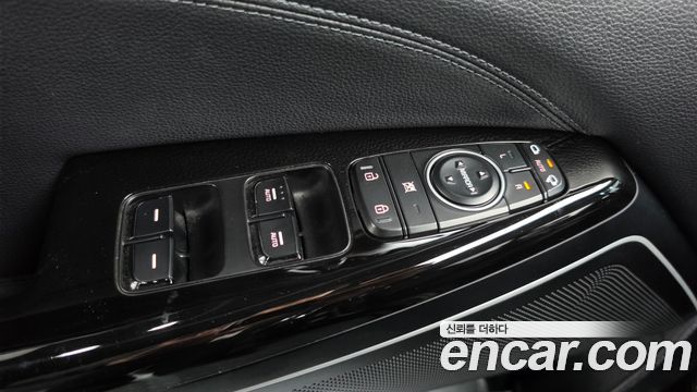 Kia K7 3.0 LPI Luxury (Rental Car) 2018 — фото 35