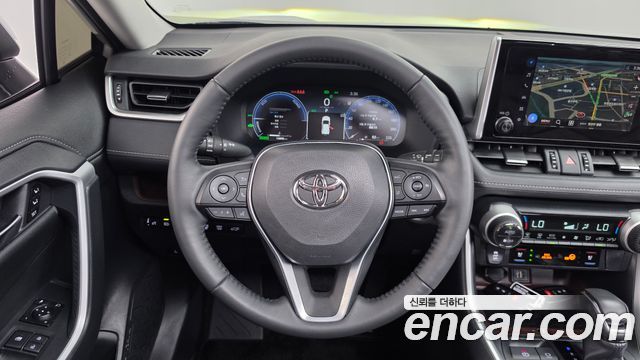 Toyota RAV4 (V) 2,5 4WD Hybrid LTD 2024 — фото 13