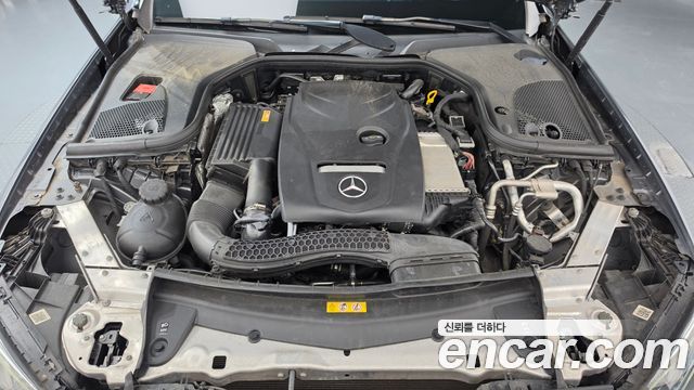 Mercedes-Benz E-Class (W213) E300 4MATIC Avnatgarde 2017 — фото 6