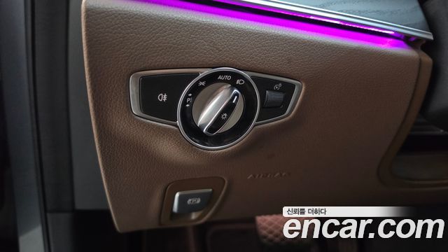 Mercedes-Benz E-Class (W213) E300 4MATIC Avnatgarde 2017 — фото 28