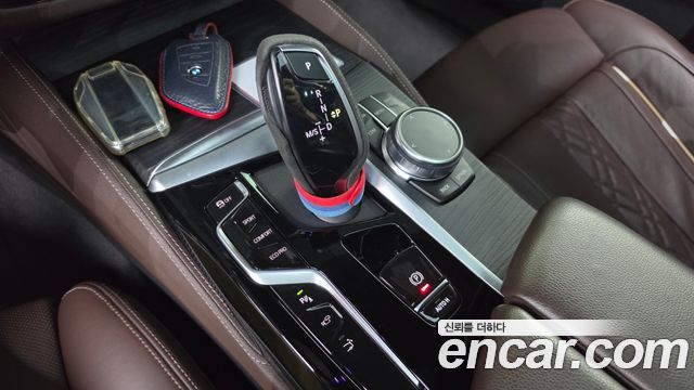 BMW 6 Series GT (G32) 620d xDrive M Sport 2022 — фото 9