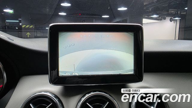 Mercedes-Benz GLA-Class (X156) GLA200 CDI 2015 — фото 19