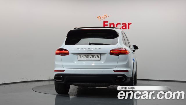 Porsche Cayenne 3.0 Diesel Platium Edition 958 2017 — фото 4