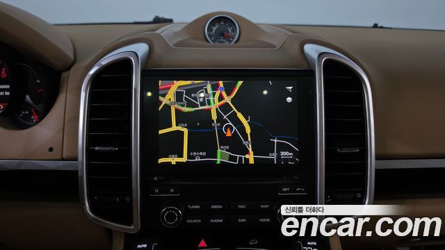 Porsche Cayenne 3.0 Diesel Platium Edition 958 2017 — фото 13