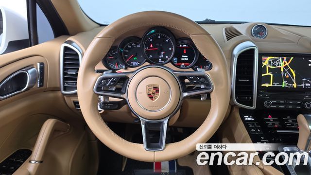 Porsche Cayenne 3.0 Diesel Platium Edition 958 2017 — фото 14
