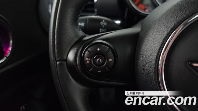 MINI Cooper Clubman Standard 2nd 2021 — фото 16