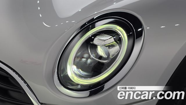 MINI Cooper Clubman Standard 2nd 2021 — фото 22