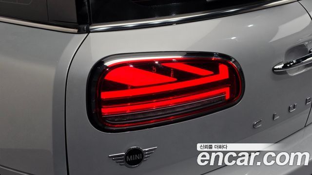 MINI Cooper Clubman Standard 2nd 2021 — фото 23
