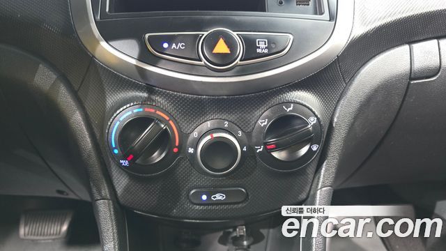 Hyundai Accent (New) 1.4 VVT Style 2019 — фото 15